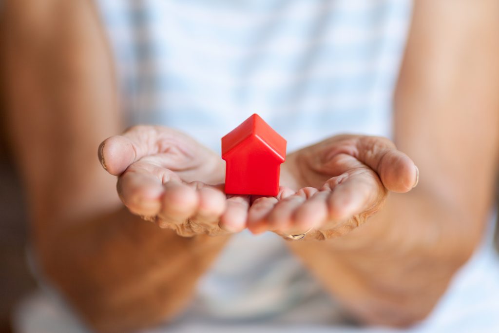 Home Care e Cuidados Paliativos: Uma Abordagem Compassiva e Integral.